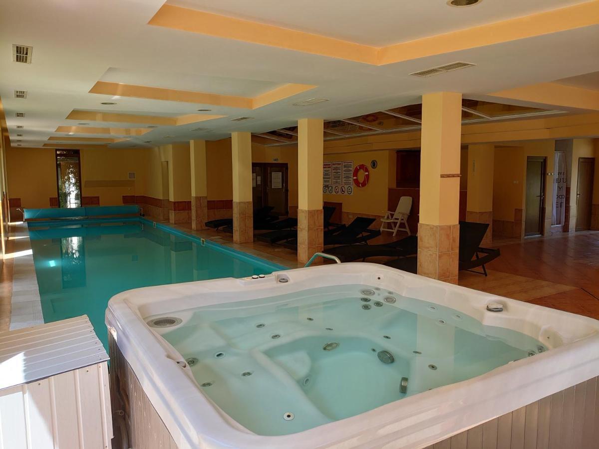Coke Wellness Apartman Σίοφοκ Εξωτερικό φωτογραφία